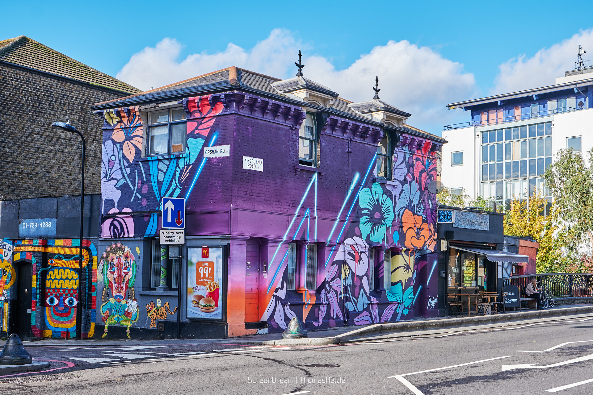 Wall paintings in London